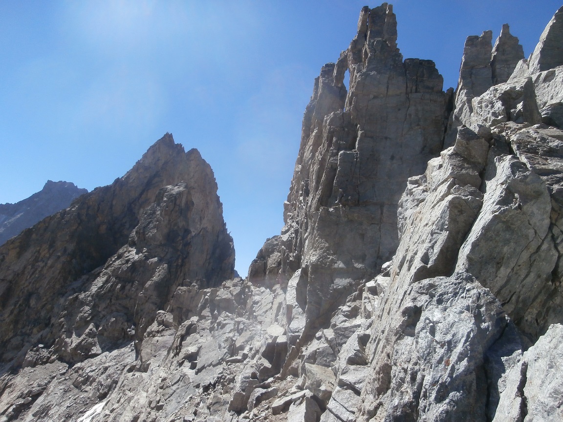 68 pave refuge col des chamois 2